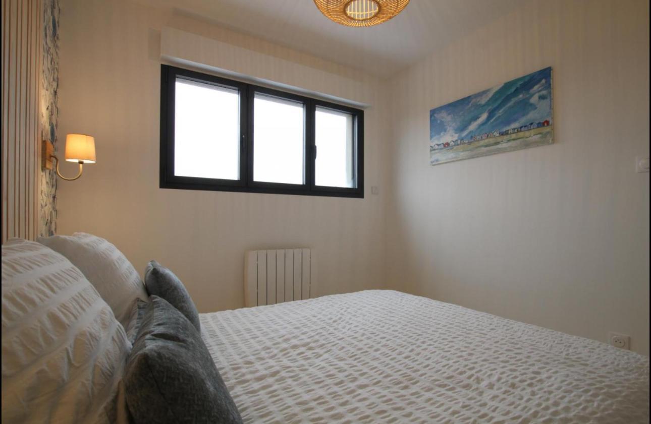 Face Aux Isles Vila Saint-Marcouf Exterior foto